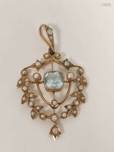 Edwardian gold pendant with pearls and aquamarine '9ct', 3.5...