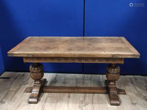 Oak refectory draw leaf dining table, the draw leaf plank to...