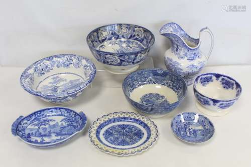 Eight pieces of early 19th century blue and white transfer p...