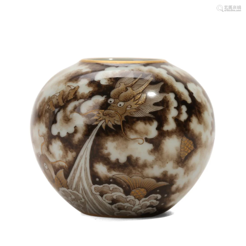 A FAMILLE-ROSE 'DRAGON AND CLOUDS' BOWL
