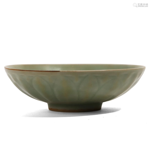 A LONGQUAN CELADON 'LOTUS' BOWL