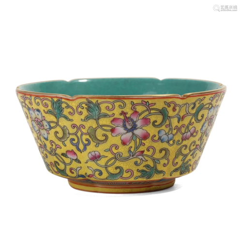 A YELLOW-GLAZED FLORAL WASHER