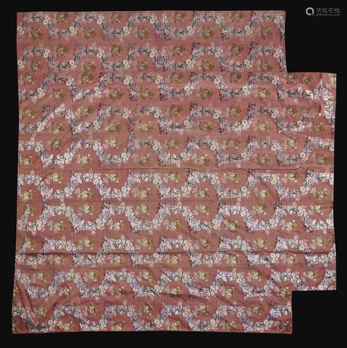 Silk fabric, France, Lyon (?), 18th century (cm 251x242) (mi...