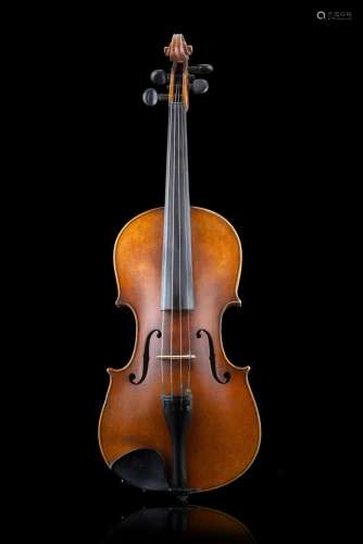 Violin from the Markneukirchen school, 1910-20 ca. Two-piece...
