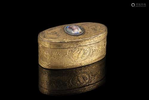 An 18th-century oval bronze box. Cover decorated with miniat...