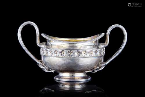 Silver and vermeil sugar bowl. London, first half of the 20t...