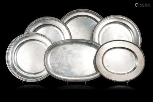 A lot comprising four silver dishes, titled 800 (d. cm max 3...