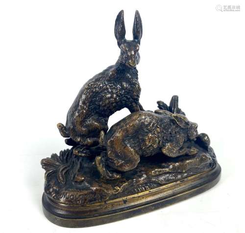 Jules MOIGNIEZ (1835-1894) Deux lapins Bronze à patine brune...