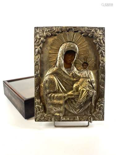 ICONE en métal doré représentant la Vierge à l'Enfant. Coffr...