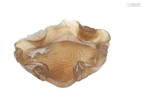 CARVED AGATE BRUSH WASHER QING DYNASTY, 19TH CENTURY realist...