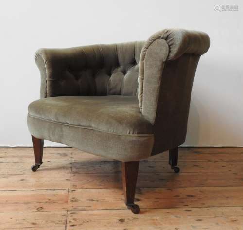 A VICTORIAN MAHOGANY FRAMED BUTTON BACK TUB CHAIR, upholster...