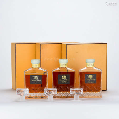 70-80 年代 三得利 双狮标帝国水晶瓶威士忌（三支）