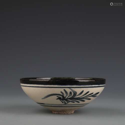 Jiazhou Kiln Flower Bowl