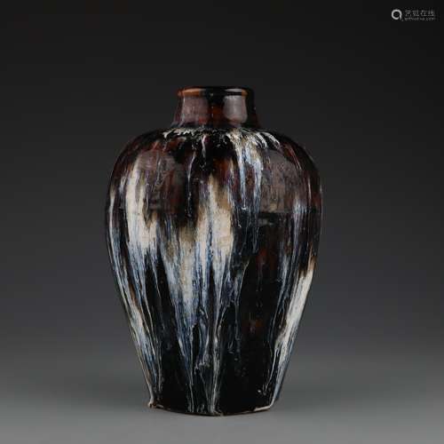 Jizhou Kiln Flambe-Glaze Meiping Vase