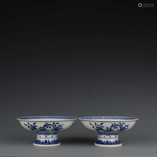 Pair Of Blue And White ‘Sanduo' Stem Plates