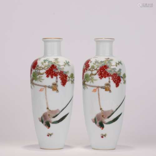 Pair Of Famille Rose Flower And Wagtail Vases - Qing Dyn. Ji...