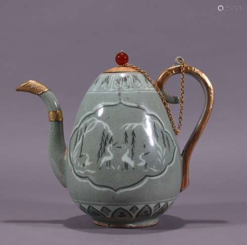 18-19世纪 高丽瓷包金执壶