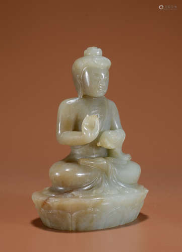 A JADE BUDDHA STATUE