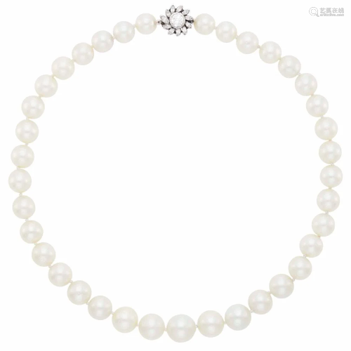 South Sea Cultured Pearl Necklace with White Gold and