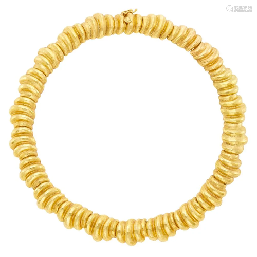 Hammered Gold Bombé Link Necklace