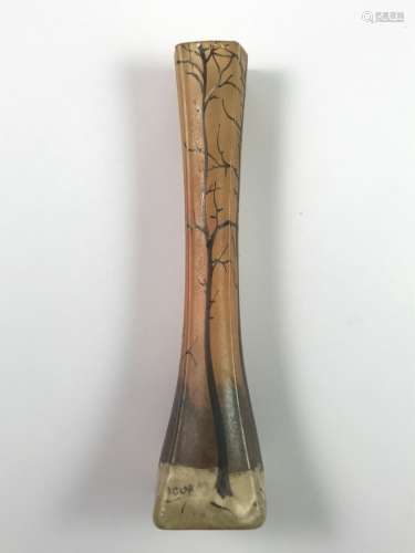 LEGRAS (1839 - 1916), vase soliflore en verre soufflé, à déc...