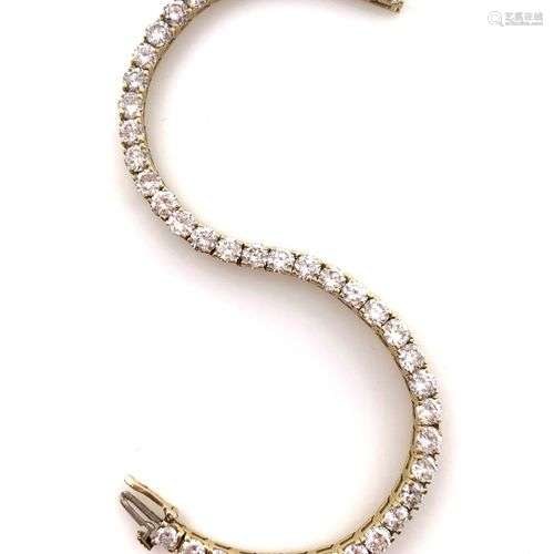 BRACELET RIVIERE orné d'une succession de diamants taille br...