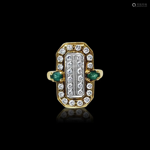 14K gold, 2.20 Carat Diamond and Emerald vintage ring.