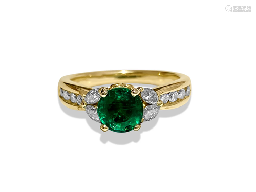 Womens, 14k Gold, Emerald & Diamond Engagement Ring