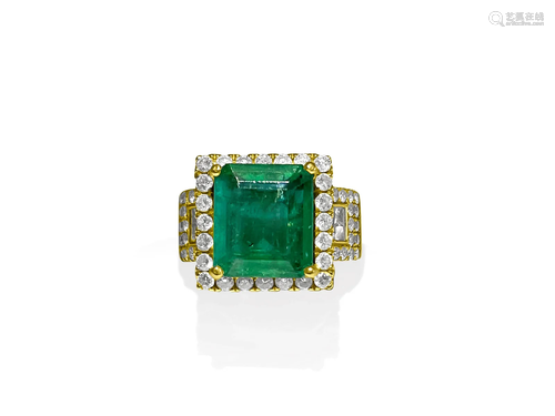 Contemporary 7.50 Carat Diamond Emerald Ring.