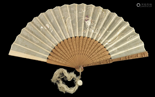 A 19th century Qing Dynasty Chinese fan