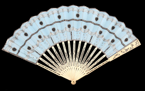 An elegant mid-18th century bone fan, th