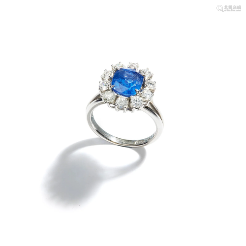 A sapphire and diamond cluster ring