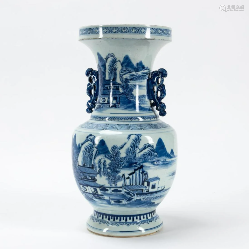 CHINESE BLUE & WHITE RIVER LANDSCAPE SCENE VASE