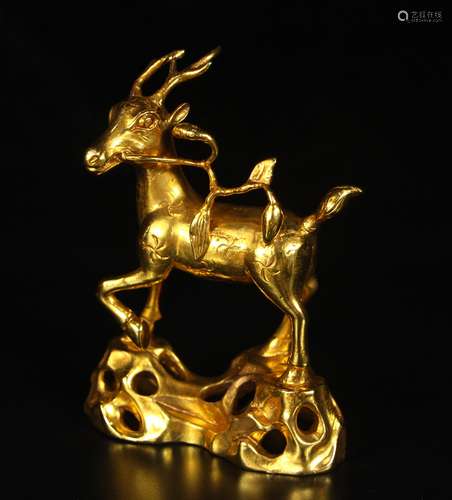 A Gilt Bronze Deer Ornament