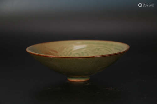 A Yaozhou Kiln Flower Pattern Porcelain Bowl