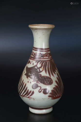 A Glazed Red Fish Pattern Porcelain Spring Vase
