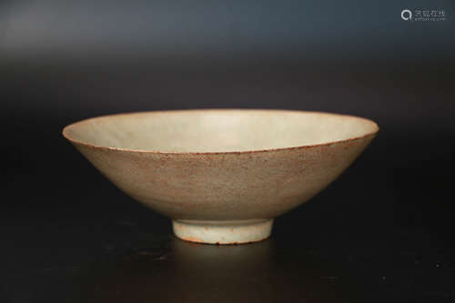 A Ding Kiln White Glazed Porcelain Cup