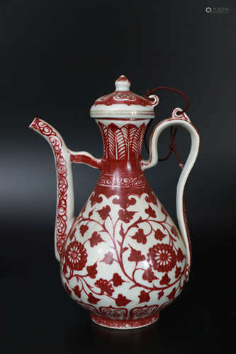 A Red Glazed Chrysanthemum Pattern Porcelain Pot