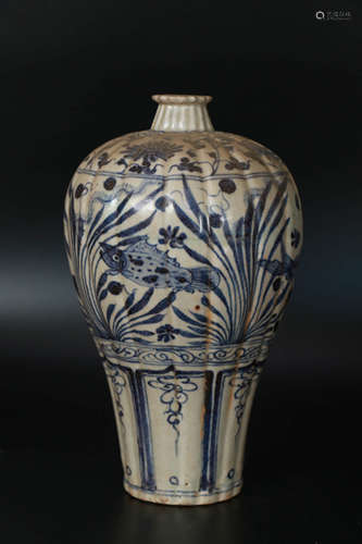 A Blue And White Lotus And Algae Pattern Porcelain Plum Vase