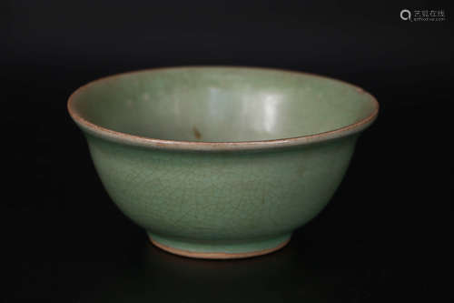 A Longquan Kiln Celadon Porcelain Bowl