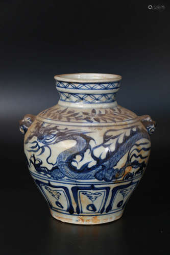 A Blue And White Dragon Pattern Porcelain Jar