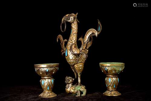 A Set Of Bronze Phoneix Shapped Wine Zun And Glasses