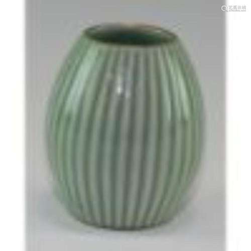 Green Brush-Holder Vase