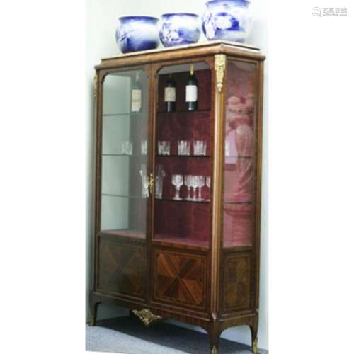 French display cabinet