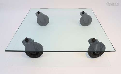 Table basse de Gae Aulenti par Fontana Arte Plateau en verre...