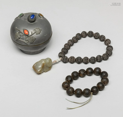 Chinese Agarwood Prayer Beads w/ Pewter Box