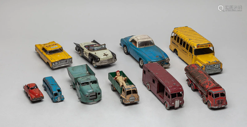 Estate Vintage Metal Die Cast Toy Cars