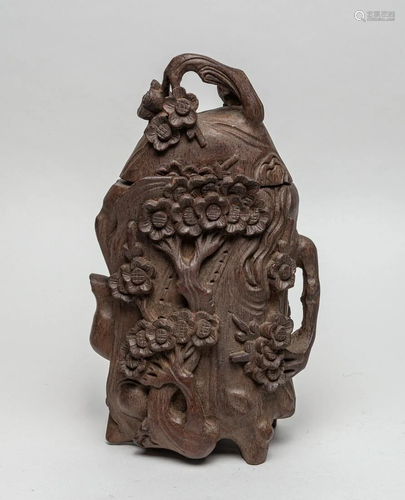 Chinese Carved Bamboo Covered Pot