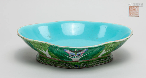 Old Chinese Famille Rose Porcelain Bowl