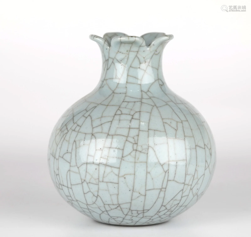 Chinese Crackle Pomegranate Vase